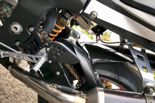 Carbon rear hugger, Honda VTR1000 Sp2 - Image 4