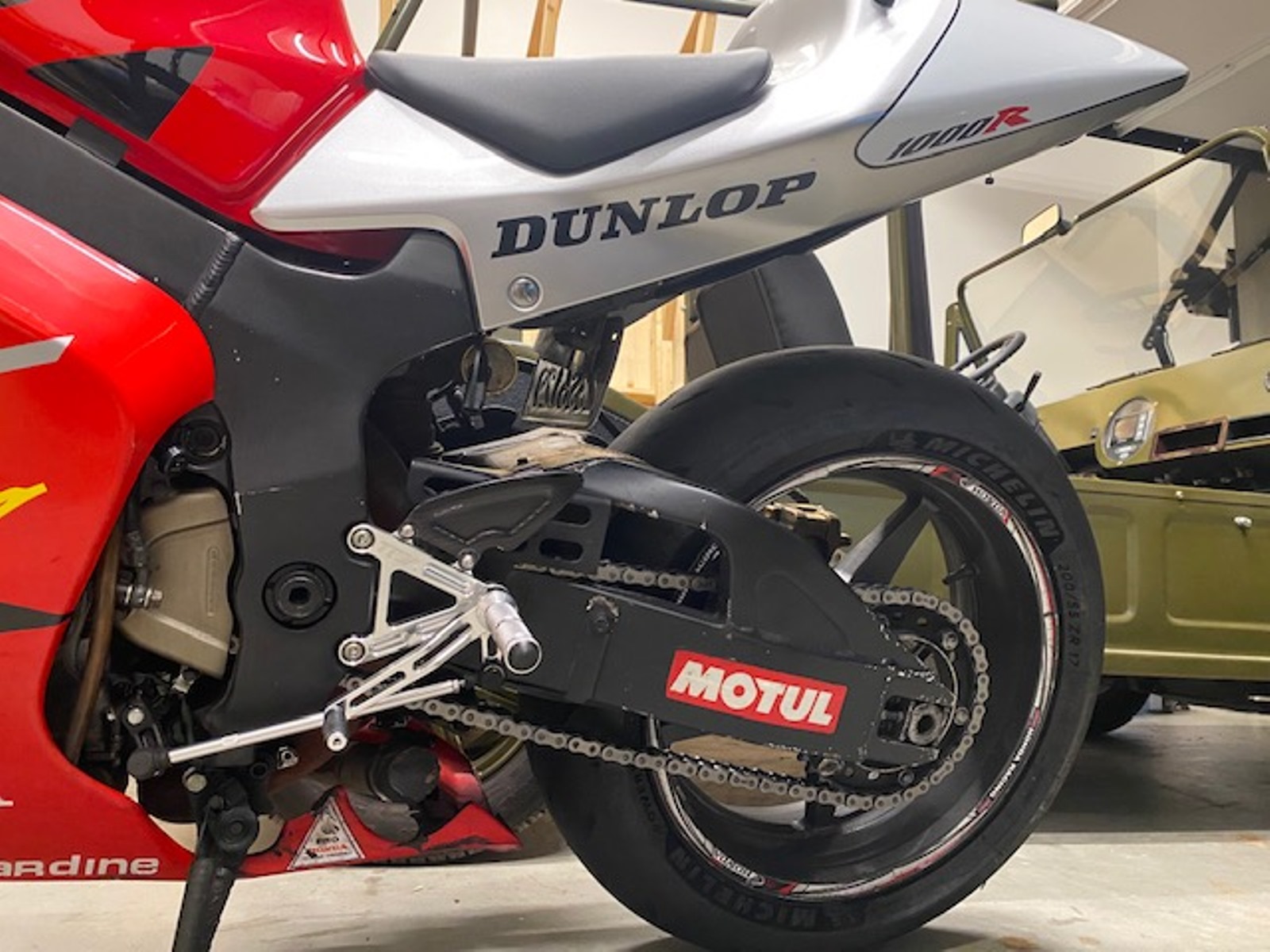 Racing step kit CNC silver, Honda VTR1000 SP1/SP2 - Image 9