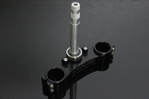 Lower Triple Clamp, CNC Black, RVF400 forks/NSR shaft-0