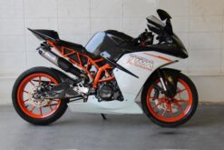 Belly Pan Race/street (GRP painted white), WSS300 TYGA version, KTM RC390-7079