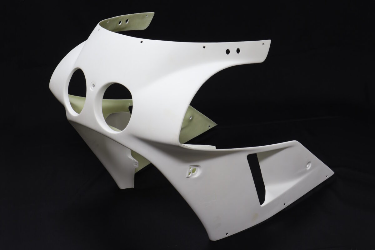 Kit complete body kit "street" with front fender GRP RC30 style, Honda