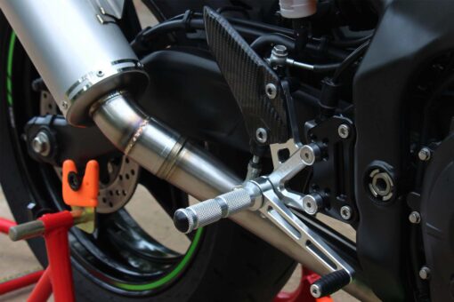 Racing stepkit adjustable Quick shifter Silver, Ninja ZX-4R (R ) - Image 16