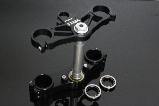 Triple clamp set, CNC black, CBR1000RR forks to RVF400 NC35