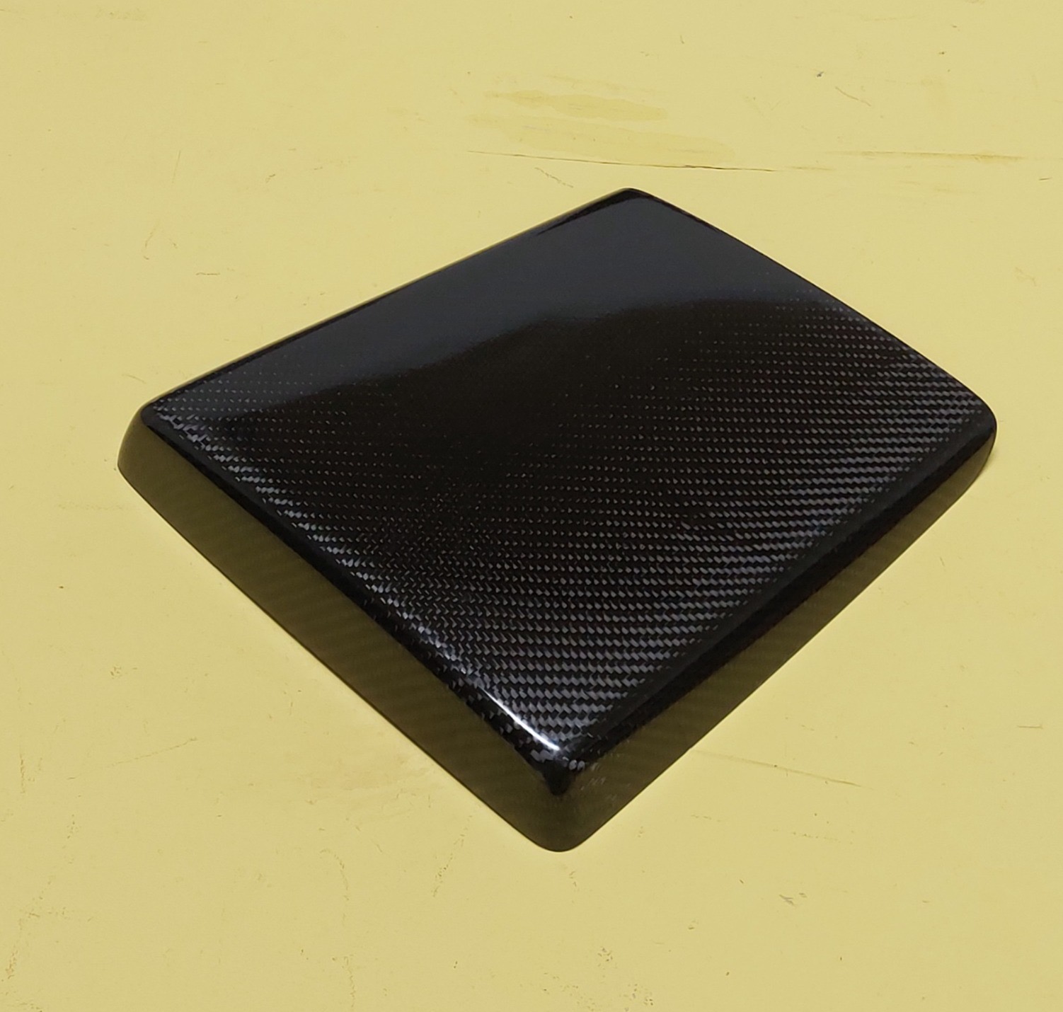 Carbon passenger seat cover 1991, Suzuki RGV250 VJ22