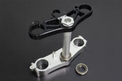 Alternative view of Triple clamp set 3D silver, black lower clamp street, Honda SP1