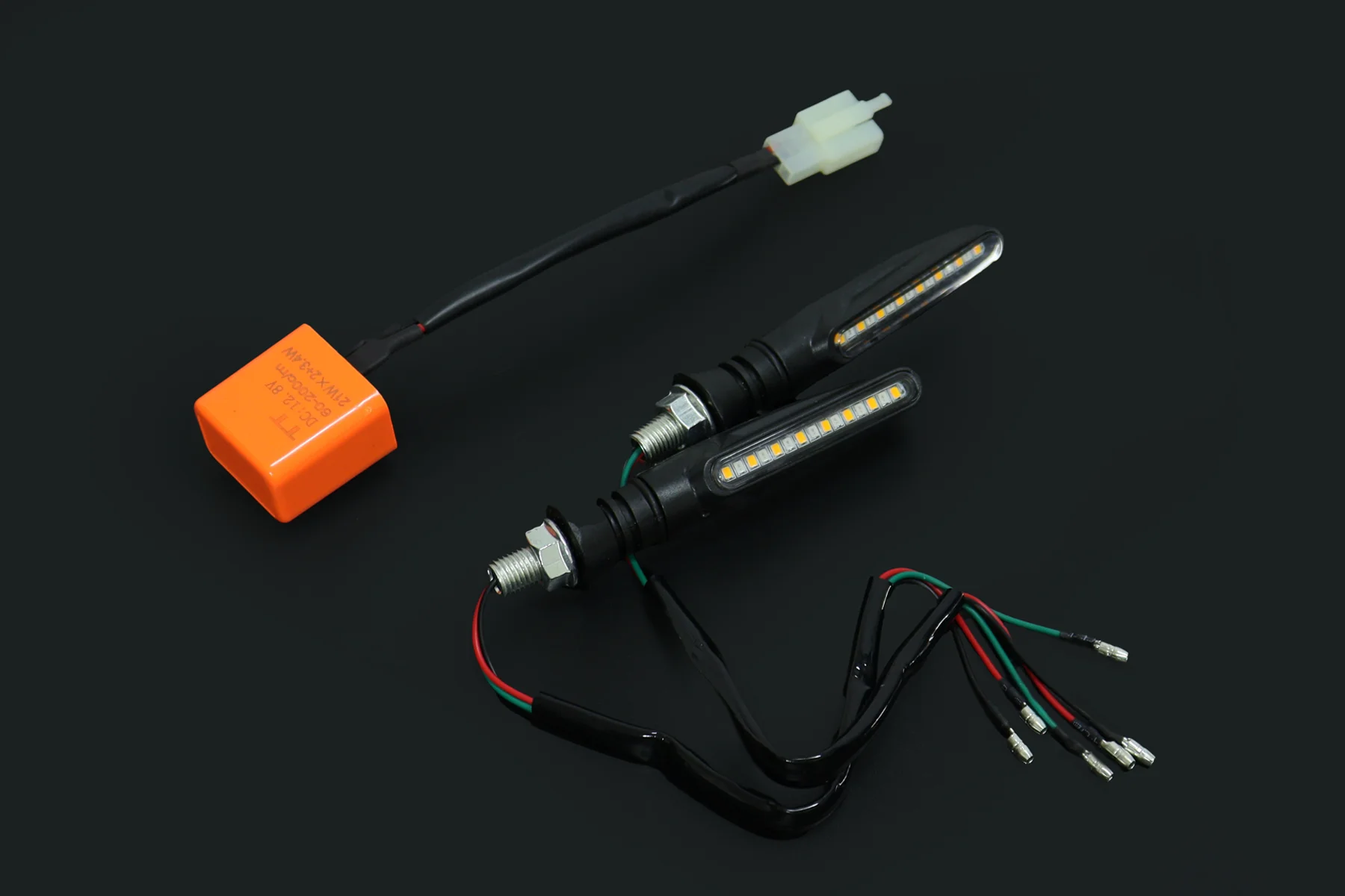 Slim Style LED turn signal lamp Pair, Rear, Parallel Pin Fitment Relay - Image 2