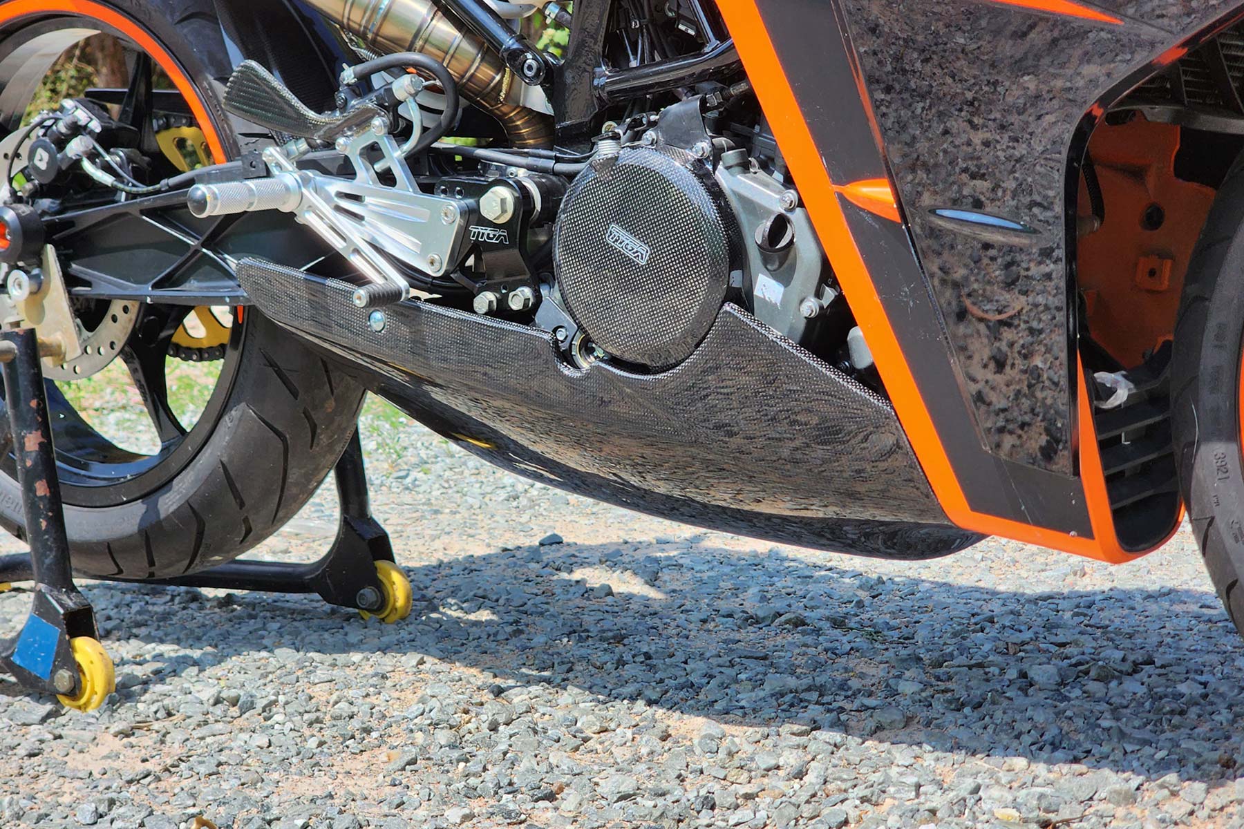 Carbon belly pan set, Race, KTM 390 2022 -2025 - Image 7