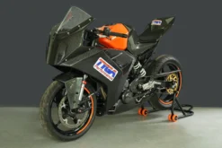 Belly Pan Set, Carbon, Street, KTM RC390 2022-2026 - Image 8