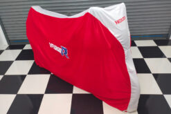 Alternative view of TYGA bike dust cover two tone Red/white, Honda VF1000R