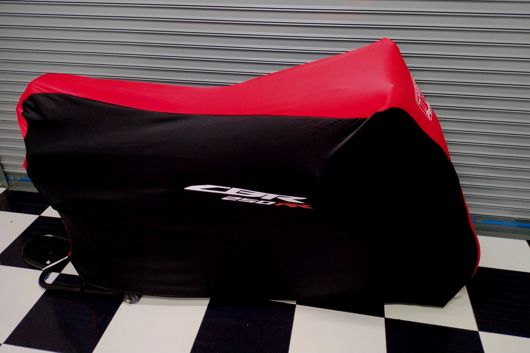TYGA bike dust cover Black/red "CBR250RR" - Image 3