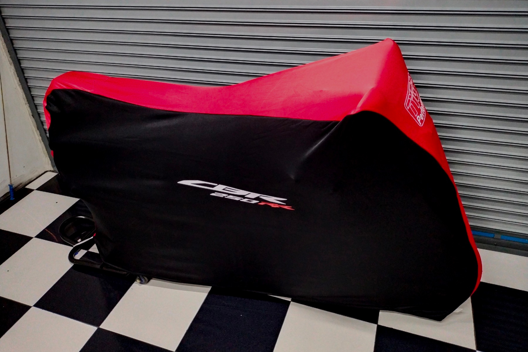 TYGA bike dust cover Black/red "CBR250RR" - Image 5
